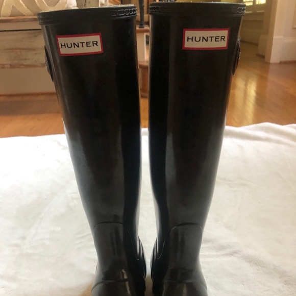 Hunter Women's Tall Gloss Rain Boots: Black - Picture 7 of 8